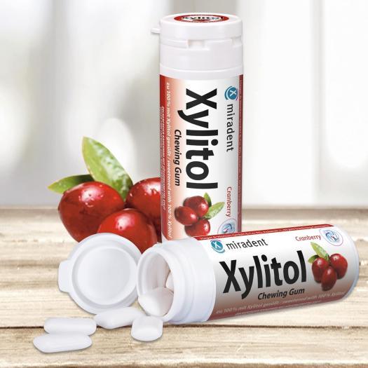 Chicles de Xylitol Sabor Arándano Miradent Bote 30uds