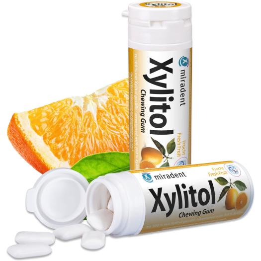 Chicles de Xylitol Sabor Frutas Miradent Bote 30uds