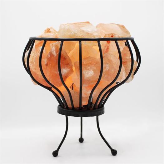 Lámpara de Sal del Himalaya en Canasta de Hierro Forjado